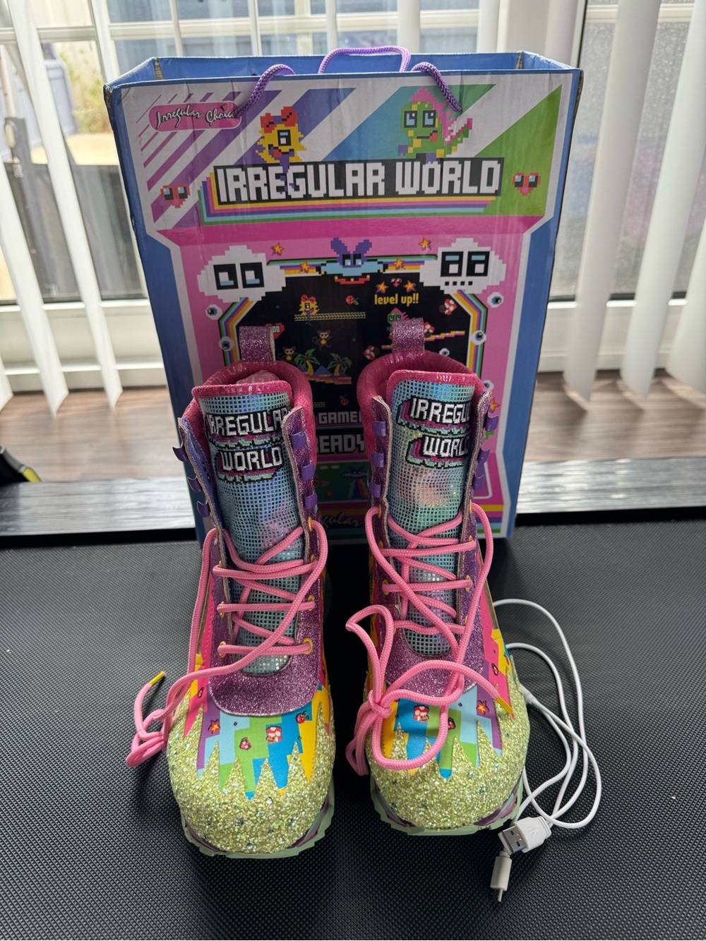 *BNIB* Irregular Choice 8 Bit Light Up High-Top Statement Sneakers EU39